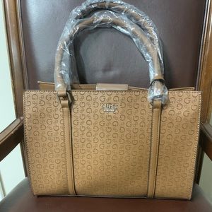 Guess Medium  purse